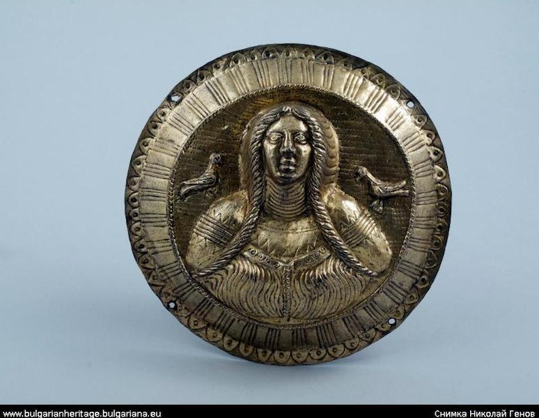 Archaeological Artefacts from the Institute of Balkan Studies and Thracology